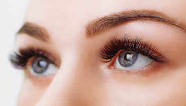 Eye Lashes Extensions / Lash lift